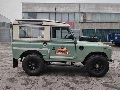 Usata Land Rover 88 1970 Verde SUV