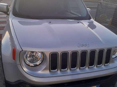 Usata Jeep Renegade Limited 120 CV (88 kW) 2016 SUV