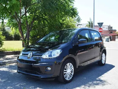Usata VW up! Move 65 CV (47 kW) 2022 Nero Utilitaria