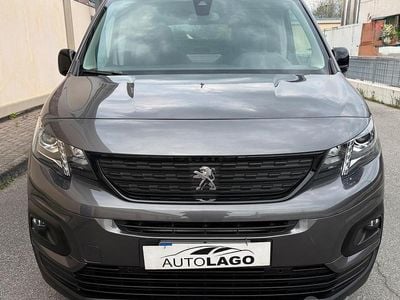 Usata Peugeot Rifter GT-line 131 CV (96 kW) 2020 Grigio Monovolume