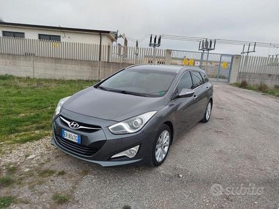 Usata Hyundai i40 Style 136 CV (100 kW) 2013 Grigio Station wagon