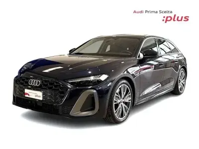 Nuova Audi A5 S-Line 299 CV (219 kW) 2025 Blu firmamento metallizzato Station wagon