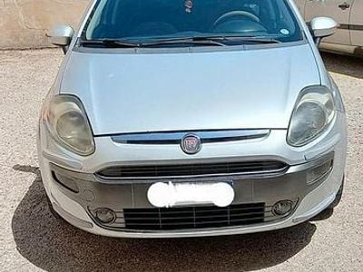 Usata Fiat Grande Punto 77 CV (56 kW) 2010 Grigio Utilitaria