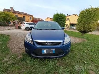 Usata Ford Focus 90 CV (66 kW) 2009 Blu Station wagon