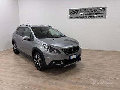 Usata Peugeot 2008 S 120 CV (88 kW) 2016 Grigio SUV