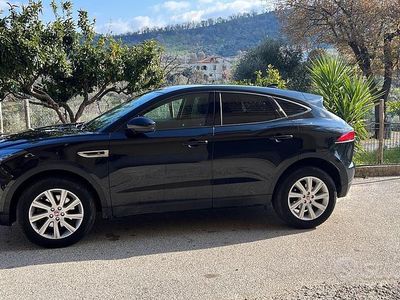 Usata Jaguar E-Pace 180 CV (132 kW) 2018 Nero SUV