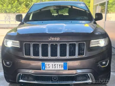 Usata Jeep Grand Cherokee 250 CV (183 kW) 2013 Grigio SUV