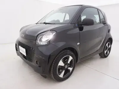 Usata Smart ForTwo Coupé Passion 41 kW (56 CV) 2021 Nero Utilitaria