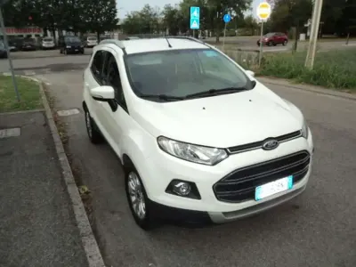 Usata Ford Ecosport Business Edition 125 CV (91 kW) 2017 Bianco SUV