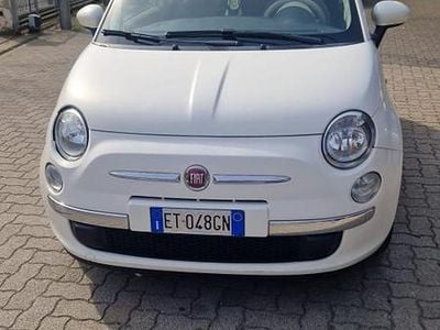 Usata Fiat 500 Lounge 69 CV (50 kW) 2013 Bianco SUV