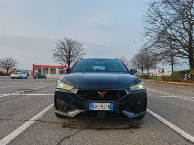 Usata Cupra Leon 245 CV (180 kW) 2022 Nero Station wagon