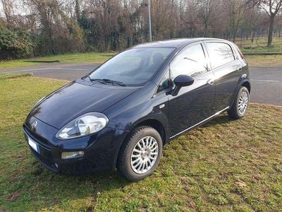 Blu Usata 2015 Fiat Punto Berlina | 4800 € (Buon prezzo)