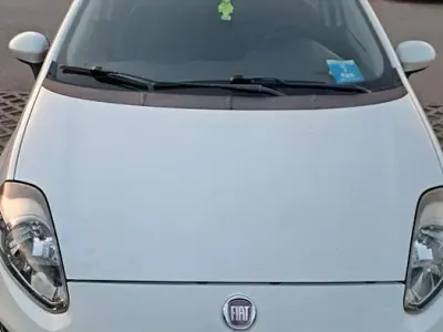 Usata Fiat Grande Punto 77 CV (56 kW) 2013 Utilitaria