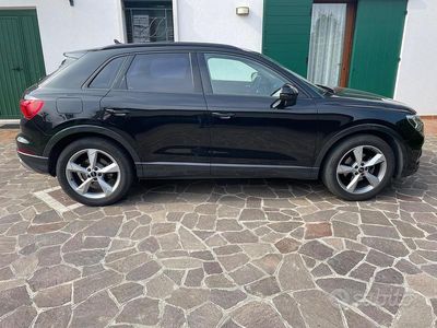 Usata Audi Q3 Advanced 150 CV (110 kW) 2019 Nero SUV