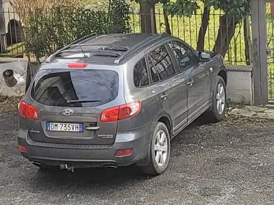 Begagnad Hyundai Santa Fe Dynamiq 150 HK (110 kW) 2008 SUV