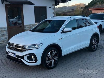 Usata VW T-Roc Sportline 115 CV (84 kW) 2023 Bianco SUV
