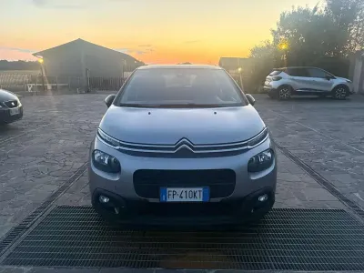Usata Citroën C3 Feel 110 CV (80 kW) 2018 Argento Utilitaria