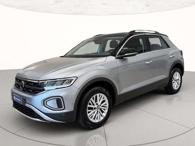 Usata VW T-Roc Life 150 CV (110 kW) 2025 Pyrit silver metallizzato nero SUV