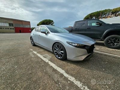 Usata Mazda 3 116 CV (85 kW) 2019 Grigio Berlina