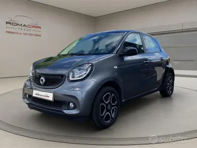 Usado Smart ForFour Prime 71 CV (52 kW) 2018 Gris Utilitario
