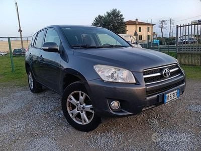 Usata Toyota RAV4 Luxury 150 CV (110 kW) 2009 Blu Station wagon