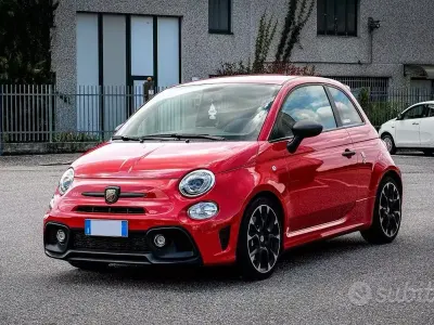 Usata Abarth 595 Competizione 180 CV (132 kW) 2019 Rosso Berlina