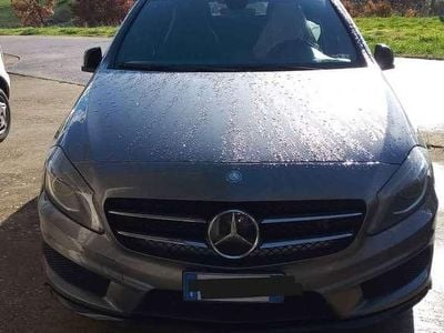 Usata Mercedes A180 Edition 109 CV (80 kW) 2015 Grigio Berlina