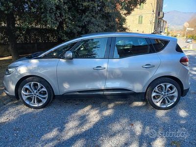 Usata Renault Scénic IV 110 CV (80 kW) 2018 Monovolume