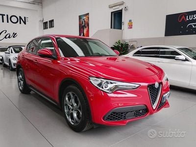 Usata Alfa Romeo Stelvio Super 160 CV (117 kW) 2020 Rosso SUV