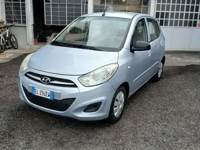 Käytetty Hyundai i10 69 HP (50 kW) 2012 Viistoperä