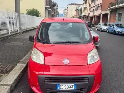 Usata Fiat Qubo Trekking 75 CV (55 kW) 2012 Rosso Monovolume