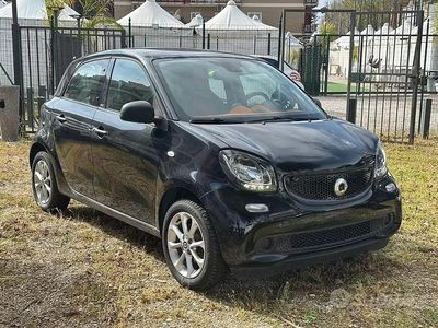 Usata Smart ForFour Passion 90 CV (66 kW) 2014 Nero Utilitaria