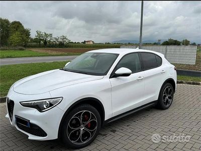 Usata Alfa Romeo Stelvio 190 CV (139 kW) 2020 Bianco SUV