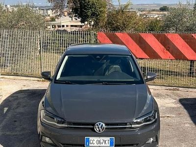 Usata VW Polo Highline 95 CV (69 kW) 2020 Grigio Berlina