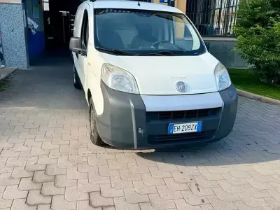 Usata Fiat Fiorino 75 CV (55 kW) 2011 Bianco Monovolume