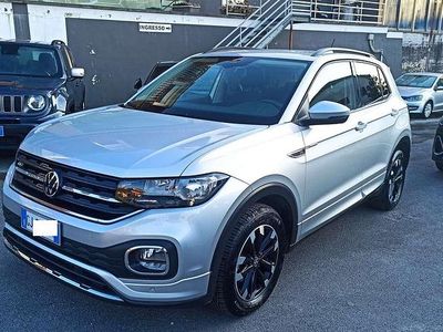 Usata VW T-Cross R 95 CV (69 kW) 2022 Argento SUV