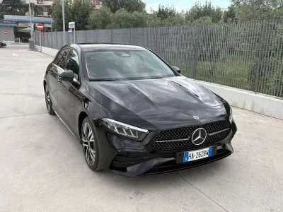 Usata Mercedes A180 Premium 109 CV (80 kW) 2025 Berlina