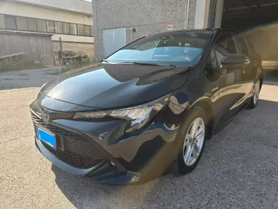 Usata Toyota Corolla Business Edition 97 CV (71 kW) 2019 Nero Station wagon