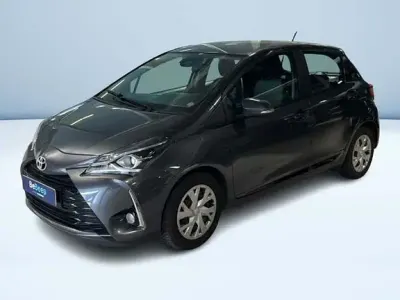 Usata Toyota Yaris Business Edition 69 CV (50 kW) 2019 Grigio Berlina
