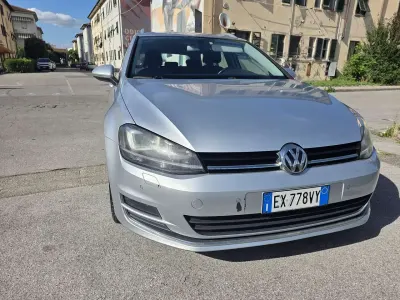 Usata VW Golf VII Comfortline 110 CV (80 kW) 2015 Grigio Station wagon