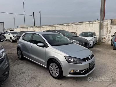 Usata VW Polo Comfortline 75 CV (55 kW) 2015 Grigio Berlina
