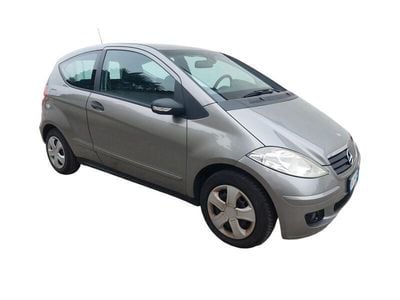 Usata Mercedes A150 Classic 95 CV (69 kW) 2009 Grigio Coupé