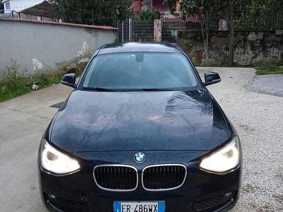 Usata BMW 120 Sport Line 183 CV (134 kW) 2013 Blu Utilitaria
