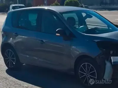 Usata Renault Scénic III