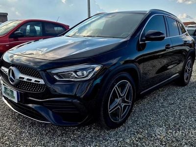 Usata Mercedes GLA200 Premium 150 CV (110 kW) 2021 Nero SUV