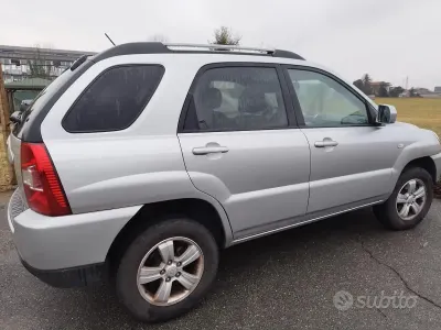 Usata Kia Sportage 141 CV (103 kW) 2009 Grigio SUV