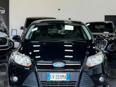 Usata Ford Focus 116 CV (85 kW) 2014 Nero Station wagon