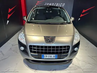 Occasion Peugeot 3008 Business-Line 112 PK (82 kW) 2012 Grijs Stationwagen