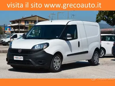 Begagnad Fiat Doblò Business 105 HK (77 kW) 2021 Vit Minibuss