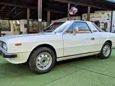 Usata Lancia Beta 102 CV (75 kW) 1977 Bianco Cabrio